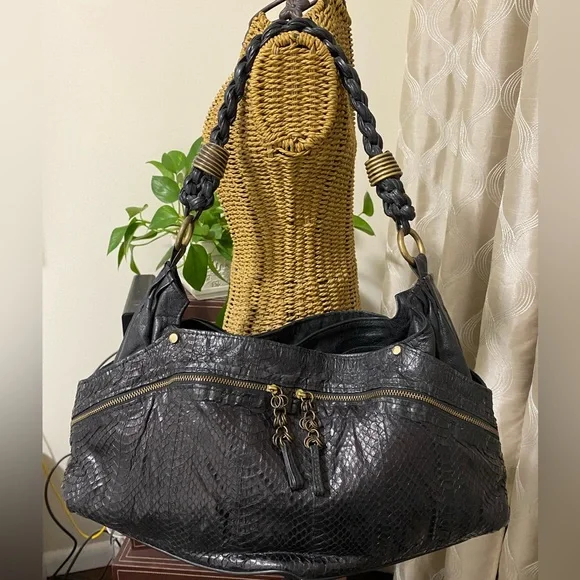 R&Y AUGOUSTI PYTHON LEATHER HANDBAG - Picture 1 of 8